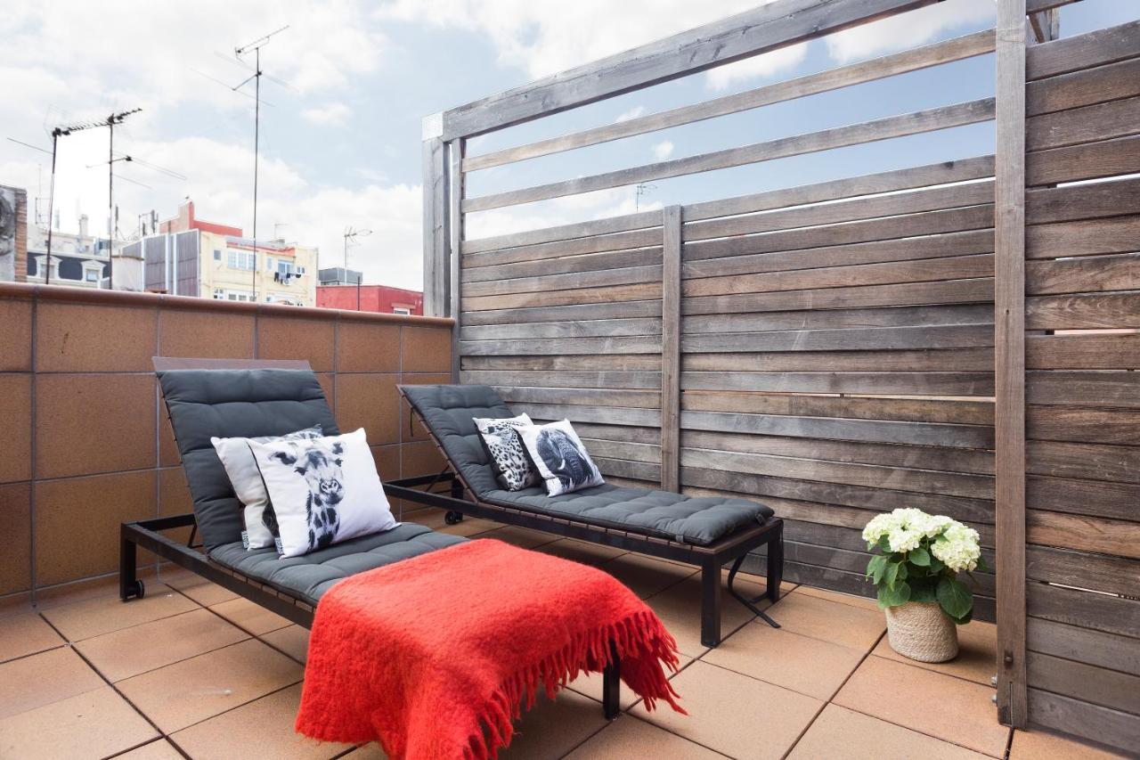 Apartment Barcelona Rentals - Gracia Pool Apartments Center Exterior photo